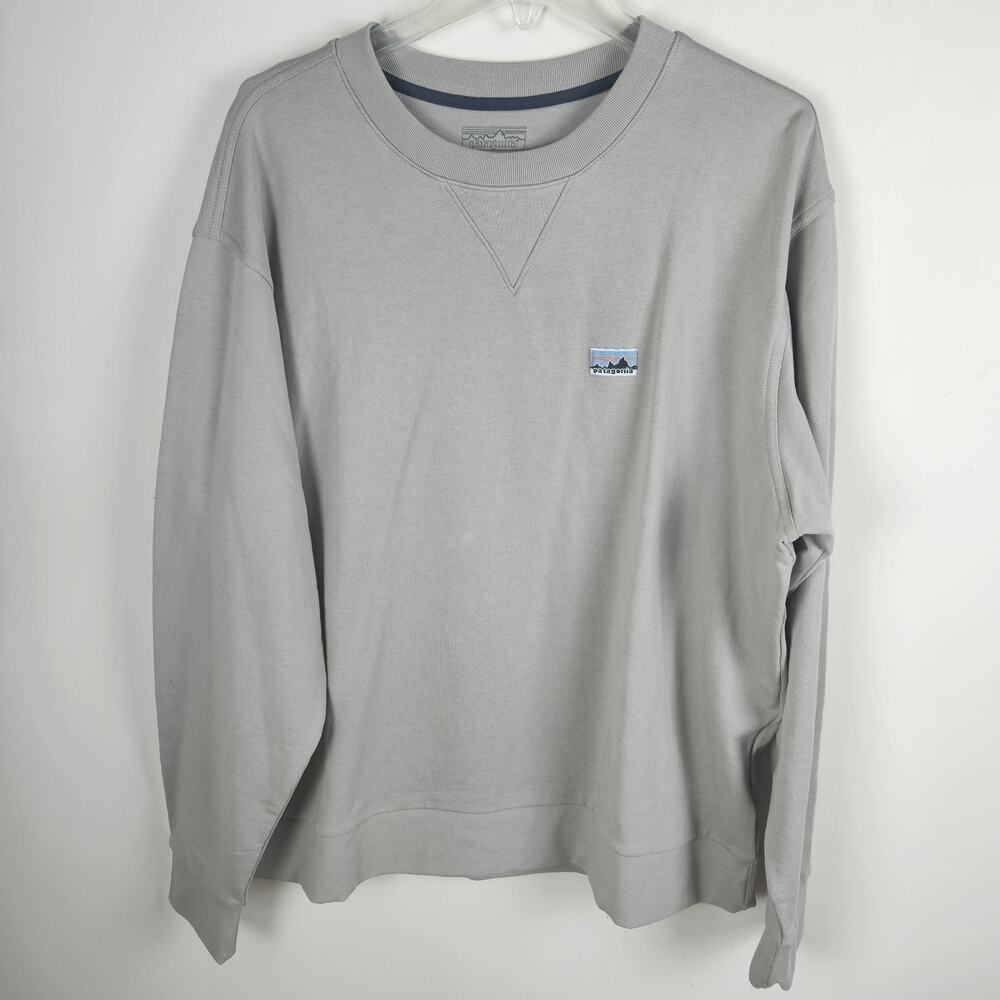 Patagonia Daily Sweatshirt Mens Sz L Brown 22765 Long Sleeve award logo